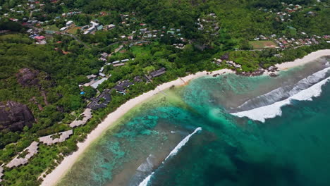 Mahè-Island,-Seychelles,-Indian-Ocean