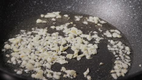 Frying-Garlic-In-A-Pan---Close-Up
