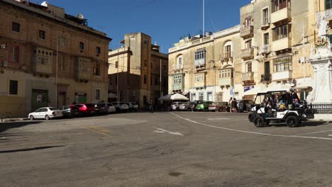 Straßenansicht-Des-Siegesplatzes-In-Vittoriosa