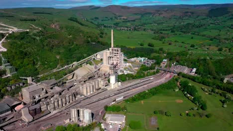 Bredon-Zuschlagstoff-Steinbruch-Gruppenwerksfabrik-In-Derbyshire-County-Luftaufnahmen