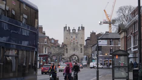 Bus-pass-by-in-from-of-York-Mickle-gate