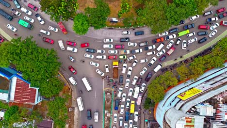 Huge-traffic-jam-at-Fuente-Circle-in-Cebu-City,-Philippines