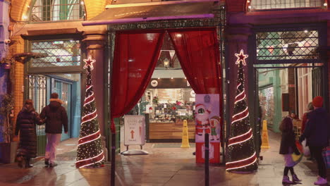 December-Christmas-decorations-at-the-George-Saint-Arcade-in-Dublin,-Ireland