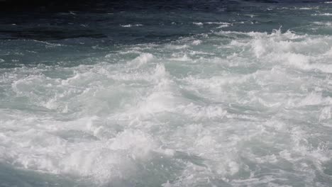 Wild-water-from-river-Aare-splashing