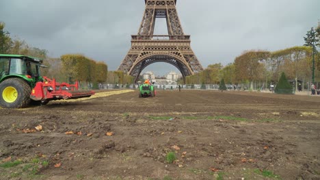 Tractors-Prepares-Champ-de-Mars-near-Eiffel-Tower-for-Upcoming-Winter-on-a-Gloomy-Day-in-Paris
