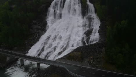Furebergsfossen-Waterfall,-Norway---4K-Drone