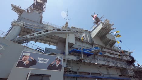 Impresionante-Fotografía-Panorámica-Exterior-De-Gran-Angular-Del-Museo-USS-Midway