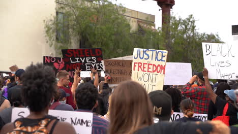 Black-Lives-Matter-Protest-in-Los-Angeles
