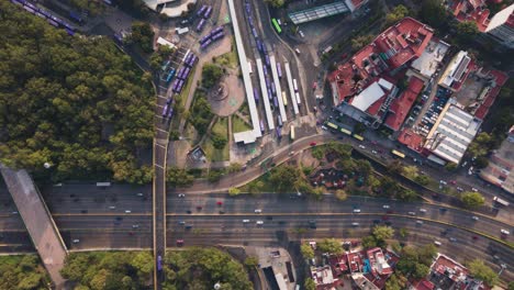 Aerial-Drone-Hyperlapse-top-Down-View-of-Downtown-Mexico-City-Highway-Filled-with-Cars