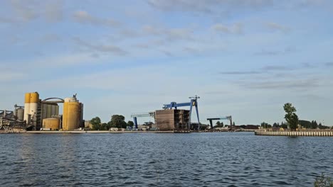 Industrial-part-of-Vistula-coast-in-Gdansk,-Poland