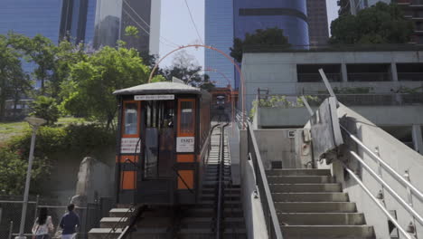 Angels-Flight-railway-in-the-Bunker-Hill-district-of-Downtown-Los-Angeles,-California