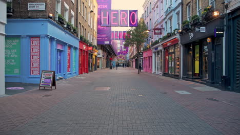 Empty-London-Roads-during-Covid-19-Lockdown-at-quiet,-deserted-Carnaby-Street-in-Soho,-a-popular-tourist-area-during-the-global-pandemic-Coronavirus-shutdown-in-England,-Europe