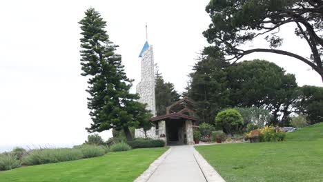 Einspielung-Der-Wanderkapelle-Und-Des-Landschaftsparks-Auf-Der-Klippe-Der-Abalone-Cove-In-Los-Angeles