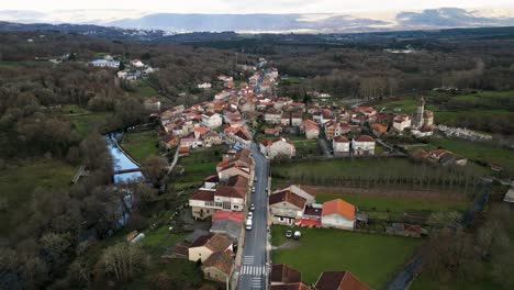 Molgas-village-in-Baños-de-Molgas-Ourense-Galicia-Spain,-aerial-establish