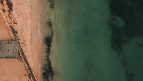 Fremantle-Bathers-Beach,-Aufgenommen-Von-Einer-Drohne-An-Einem-Sonnigen-Tag,-Westaustralien