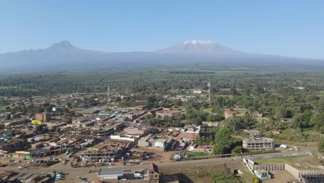 Panorama-of-Loitokitok-village,-Southern-Kenya-at-footstep-of-Mount-Kilimanjaro