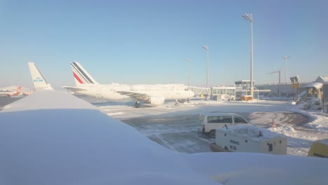 Air-France-Airbus-Auf-Dem-Flugplatz-Des-Internationalen-Flughafens-München-In-Deutschland-Im-Winter