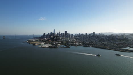 Aerial-view-of-the-seaside-cityscape-of-sunny-San-Francisco-from-the-Presidio-shoal