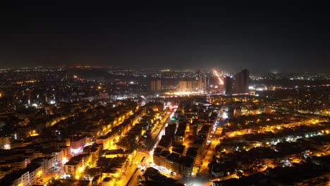 Nighttime-cityscape-timelapse-in-Karachi,-Pakistan