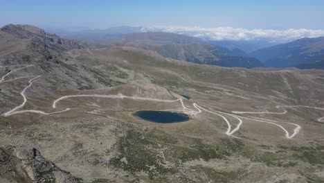Drone-view-of-Balıklı-Lake-in-the-high-mountains-in-Trabzon,-nature-view-from-the-summit