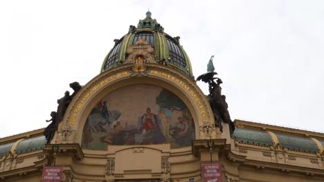 Municipal-House-facade,-Prague,-Czech-Republic