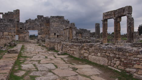 The-ruins-of-buildings-along-a-road-in-Hierapolis