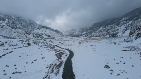 Snowy-wonderland-aerial-view-Annapurna-circuit-region-Nepal,-alpine,-Landscape,-vegetation,-high-altitude-adventure-tourism-4K