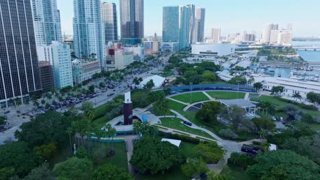 FPL-Solar-Amphitheater-at-Bayfront-Park,-Miami-in-Florida,-USA