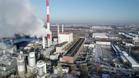 A-complete-overview-of-the-smoking-and-polluting-heat-and-power-plant-next-to-the-Vistula-River