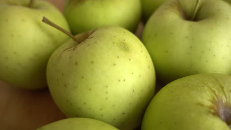 Apple-Harvest-Autumn-Fruit-Vitamin-Food