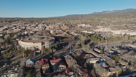 New-Mexico-State-capitol-building-in-Santa-Fe,-New-Mexico-with-drone-video-moving-in