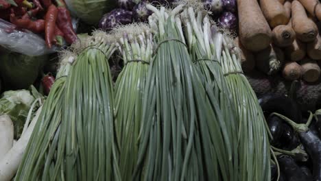 spring-onions-at-vegetable-store-for-sale-at-evening
