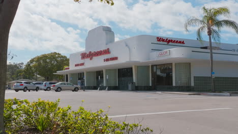 Approaching-side-view-of-a-Walgreens-pharmacy-market