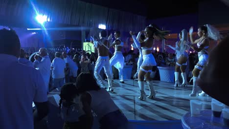 Dance-group-entertain-the-crowd-during-a-party-night-disco