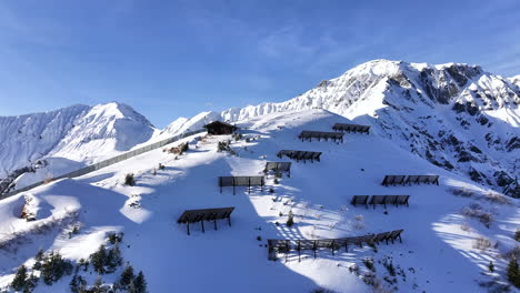 Ski-area-on-top-of-Adelboden-in-winter-wonderland