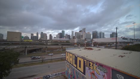 Weitwinkel-Luftaufnahme-Der-Innenstadt-Von-Houston,-Texas