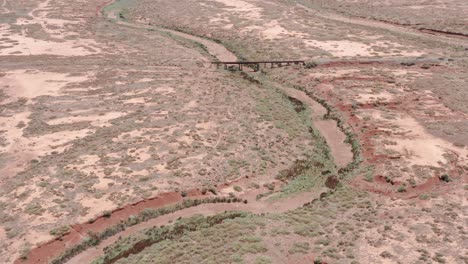 Dürre-Konzeptaufnahme-Eines-Ausgetrockneten-Flusses-Ohne-Wasser,-Südaustralien