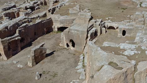 Ruinas-De-La-Antigua-Ciudad-De-Dara,-Mesopotamia,-Mardin,-Pavo---Toma-Aérea-De-Un-Dron