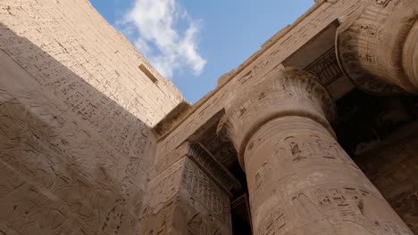 Hieroglyphic-Carvings-on-Medinet-Habu-Pillars,-Luxor