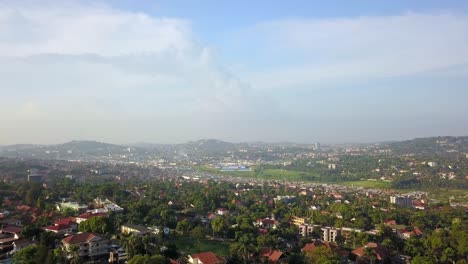 Neighborhood-On-Muyenga-Hill-In-Kampala,-Uganda,-East-Africa