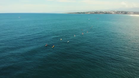 Longboarders-Listos-En-El-Mar-En-Puerto-Escondido