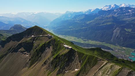Slow-motion-aerial-view-of-Brienzer-Rothorn-mountain-in-the-Emmental-Alps,-Switzerland