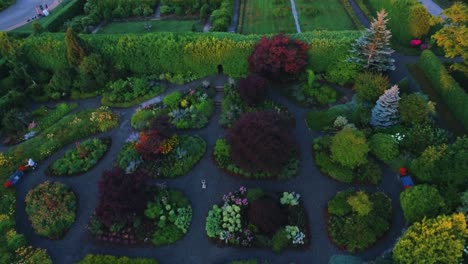 Kingsbrae-Gardens-In-New-Brunswick-Aus-Einer-Luftaufnahme-In-Den-Frühen-Morgenstunden