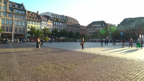 Place-Kléber-is-the-central-square-of-Strasbourg,-France
