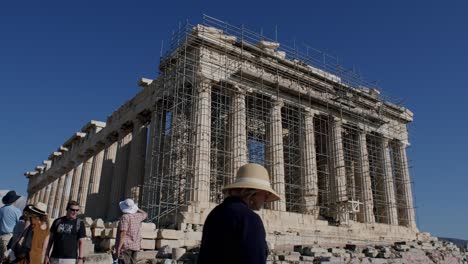 Ein-Großer-Teil-Des-Griechischen-Parthenon-Tempels-Wird-Derzeit-Restauriert