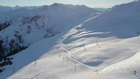 Ski-Snow-Resort-In-Saalbach-Hinterglemm,-Austria---Aerial-Panoramic