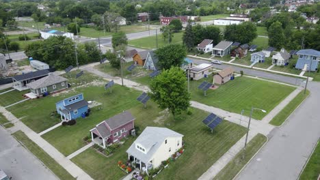 Aerial-Ascending-drone-shot,-Tiny-homes-project-for-prisoners,-homeless-and-people-in-need,-Detroit,-Michigan,-USA