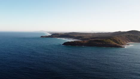 Panoramic-View-Of-Noosa-Heads-Coast-In-Queensland,-Australia---Drone-Shot