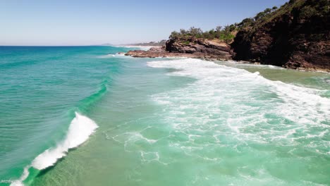 Turquoise-Ocean-Water-In-Noosa-Shire,-Queensland,-Australia---Drone-Shot