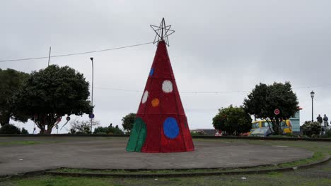 Christmas-Tree-Decoration-In-Canico,-Madeira